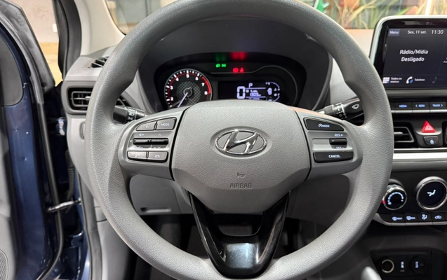 imagem-https://www.socarrao.com.br/sc-vehicle-images-prod/3840478/1789480429499-vehicle_image_1789480423_702a9444029b63d007bf5c9bbafbb447.jpeg