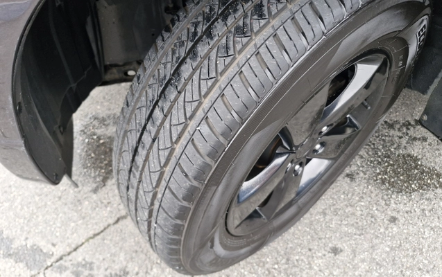 imagem-https://www.socarrao.com.br/sc-vehicle-images-prod/3840486/1789480491310-E8mBxd0BM15pIXWLDXAVw91TOIJ2051y.jpg