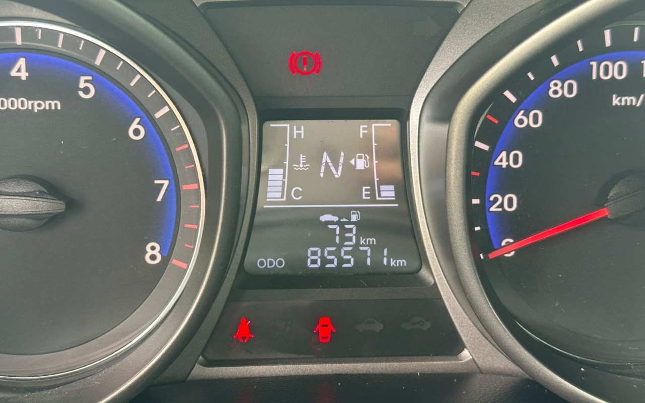 imagem-https://www.socarrao.com.br/sc-vehicle-images-prod/3840491/1789480533388-V2hhdHNBcHAgSW1hZ2UgMjAyNi0wOS0xMSBhdCAxNS4xMi40OSAoNikuanBlZw.jpeg