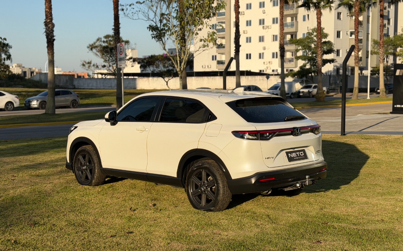 imagem-https://www.socarrao.com.br/sc-vehicle-images-prod/3840493/1789480557838-SU1HXzEyMjggKDEpLmpwZw.jpg