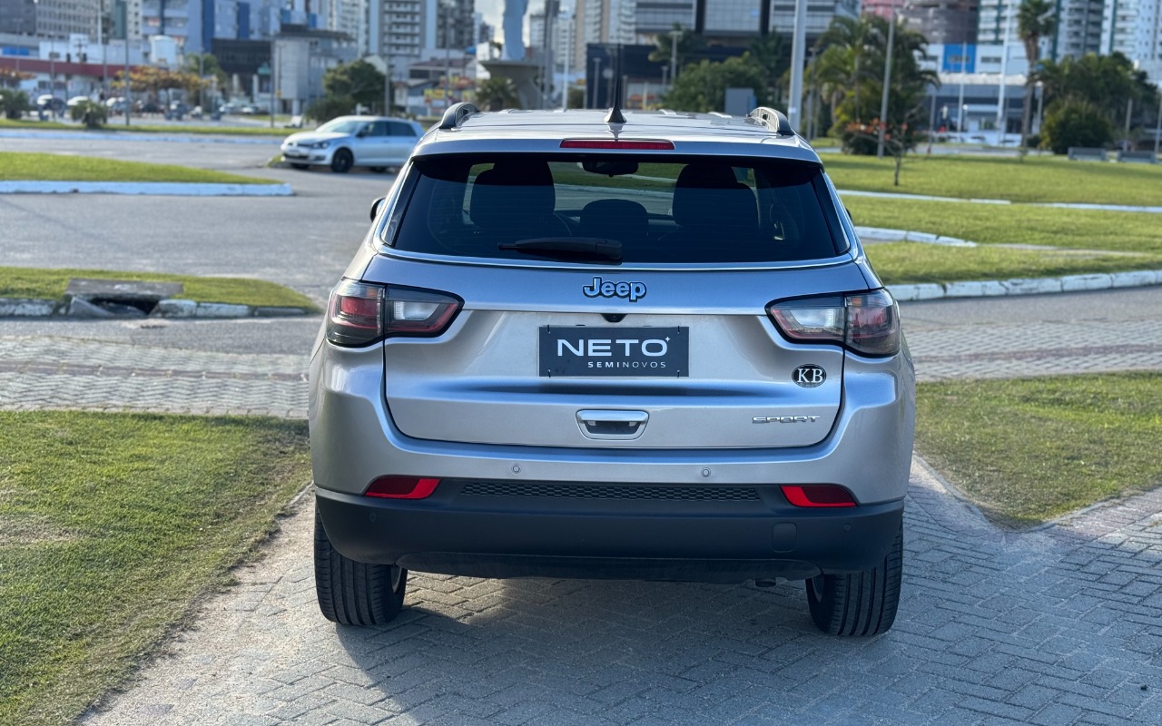 imagem-https://www.socarrao.com.br/sc-vehicle-images-prod/3840636/1789480775223-SU1HXzg2MDguanBn.jpg