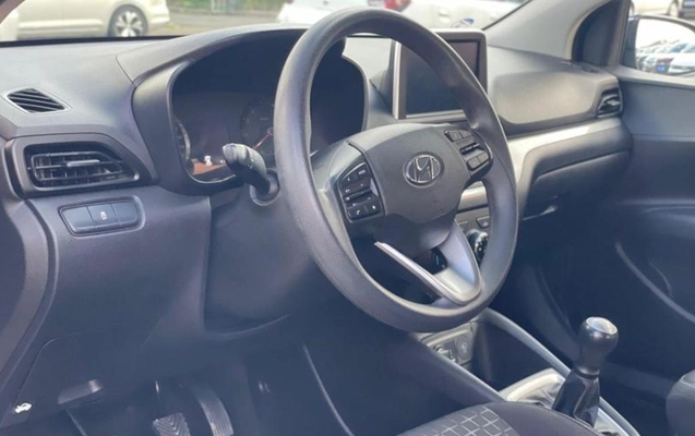 imagem-https://www.socarrao.com.br/sc-vehicle-images-prod/3840839/1789481139542-NzM1OTg4NF8xMF9CX2I5MGIxNTdmMGEuanBlZw.jpeg