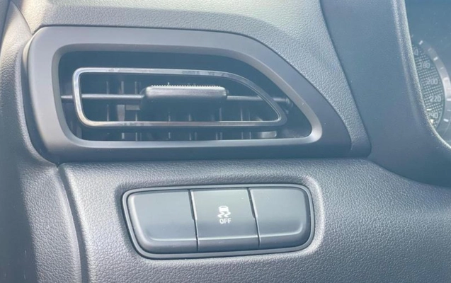 imagem-https://www.socarrao.com.br/sc-vehicle-images-prod/3840839/1789481139687-NzM1OTg4NF8yX0JfMWMyNGZjYzRiMi5qcGVn.jpeg