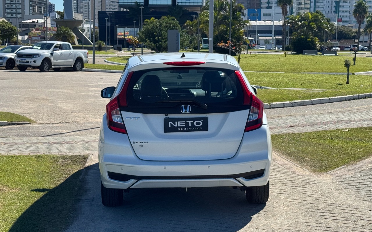 imagem-https://www.socarrao.com.br/sc-vehicle-images-prod/3840844/1789481173166-SU1HXzg0MjYuanBn.jpg