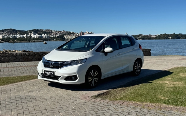 imagem-https://www.socarrao.com.br/sc-vehicle-images-prod/3840844/1789481174373-SU1HXzg0MjEuanBn.jpg