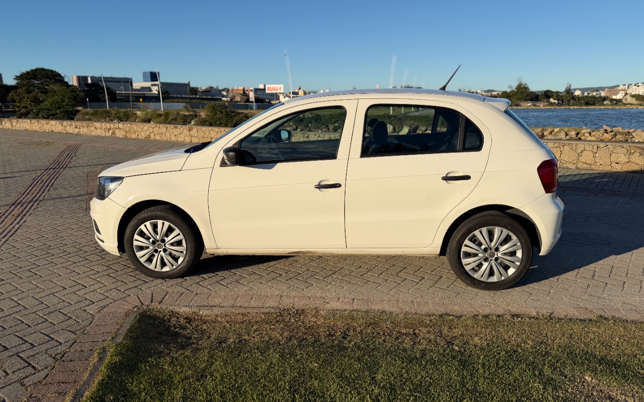 imagem-https://www.socarrao.com.br/sc-vehicle-images-prod/3840923/1789481469104-SU1HXzU5NTYuanBn.jpg