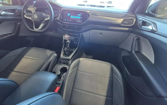 imagem-https://www.socarrao.com.br/sc-vehicle-images-prod/3840927/1789481515253-8018558_5_B_8185eb06cf.jpeg