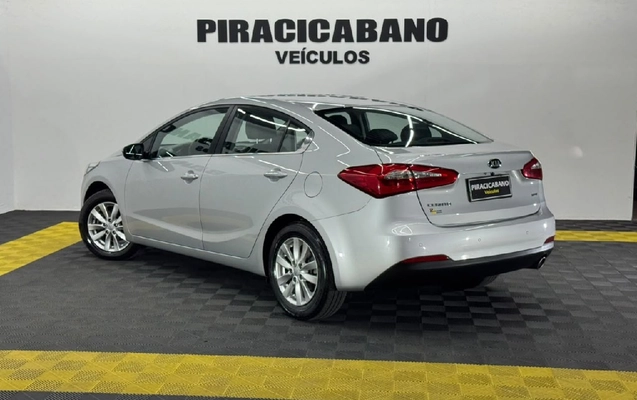 imagem-https://www.socarrao.com.br/sc-vehicle-images-prod/3840943/1789481558826-6d491346-fdbe-dab6-3efd-ce077bbced16-whatsappimage2026-08-13at1555401jpeg.jpg