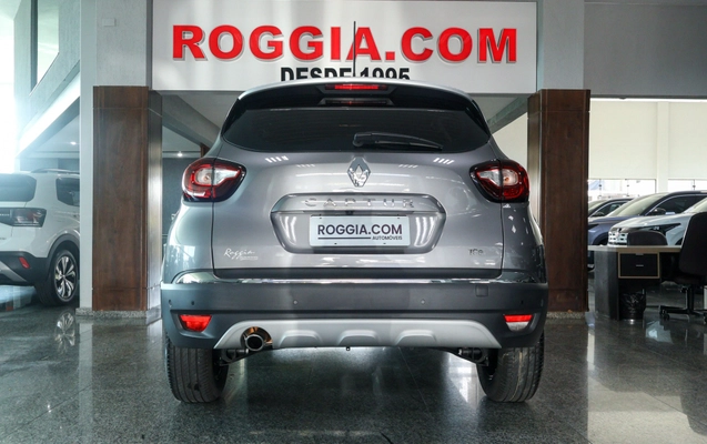 imagem-https://www.socarrao.com.br/sc-vehicle-images-prod/3841130/1789481763802-3752be83-bead-4ad6-aa16-a545bc10de77.jpg