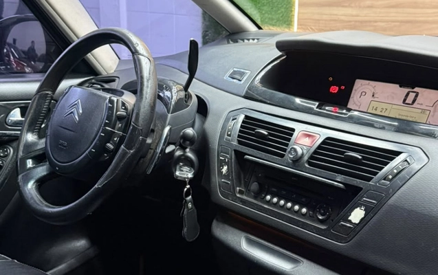 imagem-https://www.socarrao.com.br/sc-vehicle-images-prod/3841287/1789482084316-qyS2uYsYnHOgkAflILSsNGVehrjkXyM9.jpg
