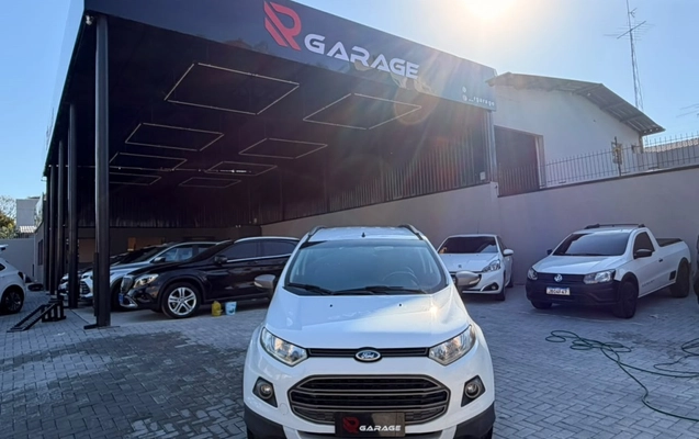 imagem-https://www.socarrao.com.br/sc-vehicle-images-prod/3841332/1789482189020-11_015039.jpg