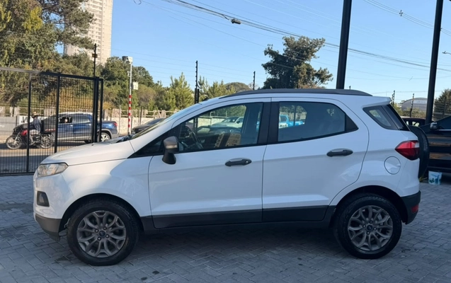 imagem-https://www.socarrao.com.br/sc-vehicle-images-prod/3841332/1789482189029-8_015038.jpg