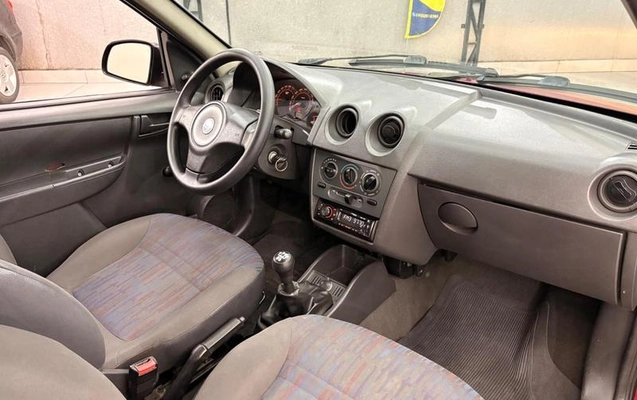imagem-https://www.socarrao.com.br/sc-vehicle-images-prod/3841336/1789589091424-8465348_9_B_335e24cc20.jpeg