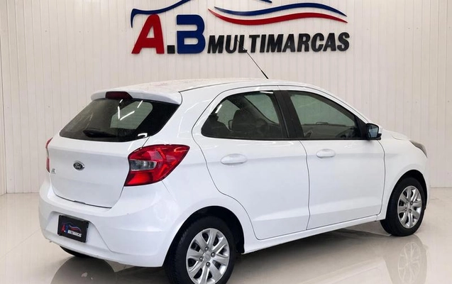 imagem-https://www.socarrao.com.br/sc-vehicle-images-prod/3841337/1789482307232-8475550_3_B_49b2f18309.jpeg