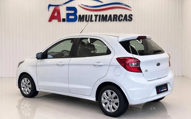 imagem-https://www.socarrao.com.br/sc-vehicle-images-prod/3841337/1789482307234-8475550_2_B_cf9cfb88f3.jpeg