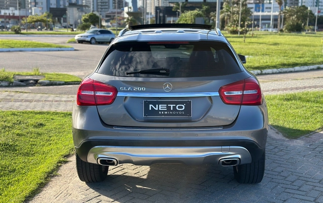 imagem-https://www.socarrao.com.br/sc-vehicle-images-prod/3841338/1789482310147-SU1HXzg3MTkuanBn.jpg