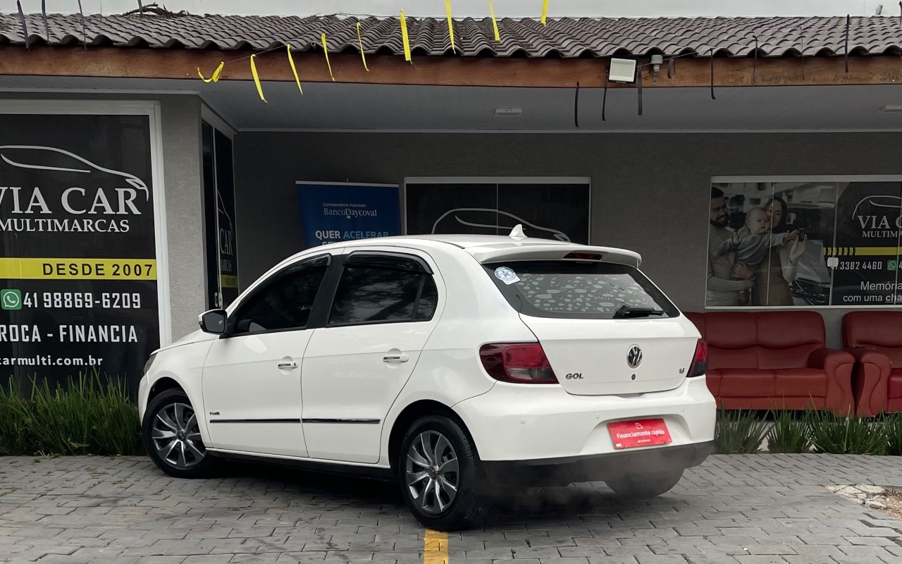 imagem-https://www.socarrao.com.br/sc-vehicle-images-prod/3841370/1789483606278-SU1HXzYzNjEuanBlZw.jpeg