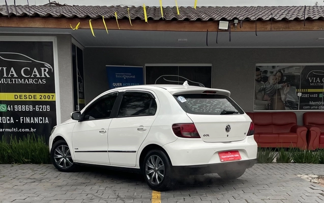 imagem-https://www.socarrao.com.br/sc-vehicle-images-prod/3841370/1789483606278-SU1HXzYzNjEuanBlZw.jpeg