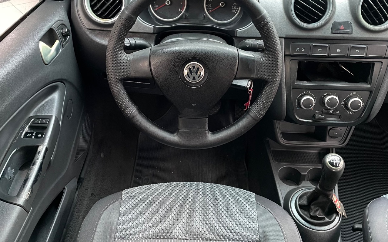 imagem-https://www.socarrao.com.br/sc-vehicle-images-prod/3841370/1789483606709-SU1HXzYzNjYuanBlZw.jpeg