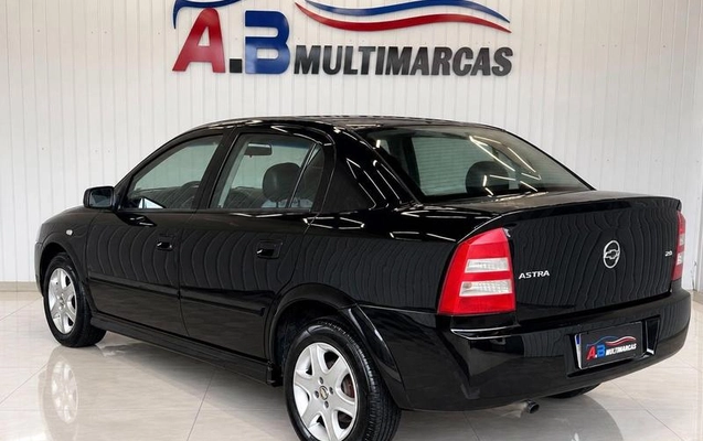 imagem-https://www.socarrao.com.br/sc-vehicle-images-prod/3841669/1789482868674-8392455_11_B_cdfd80cad3.jpeg