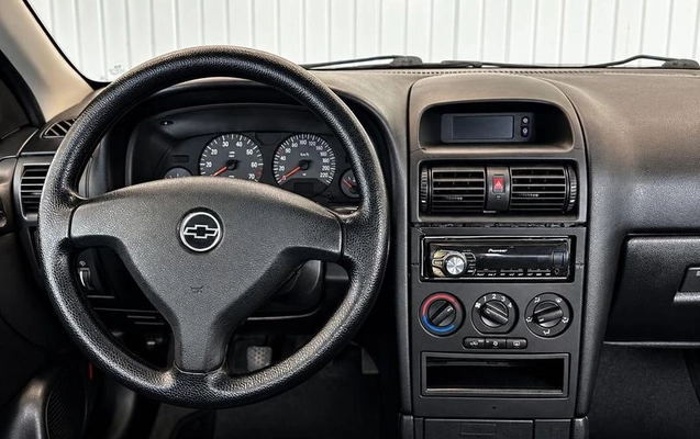 imagem-https://www.socarrao.com.br/sc-vehicle-images-prod/3841669/1789482868693-8392455_2_B_6de473e6ca.jpeg