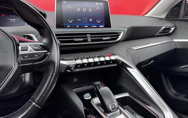 imagem-https://www.socarrao.com.br/sc-vehicle-images-prod/3841701/1789483011456-8470154_11_B_8b51326637.jpeg