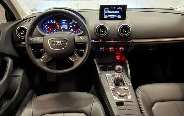 imagem-https://www.socarrao.com.br/sc-vehicle-images-prod/3841730/1789483045378-8419111_11_B_aa95d9e301.jpeg