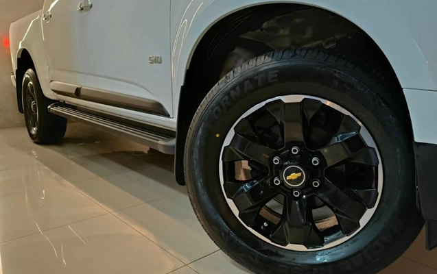 imagem-https://www.socarrao.com.br/sc-vehicle-images-prod/3841735/1789483061607-d2ef6a2e-c6af-49e2-bde5-b98cfa4057f6.jpeg