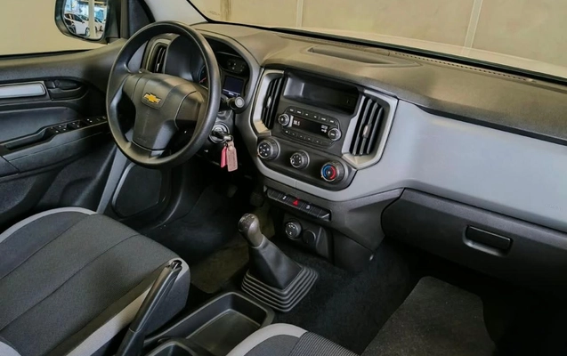 imagem-https://www.socarrao.com.br/sc-vehicle-images-prod/3841735/1789483061608-b918ad79-5079-440d-9175-706bfde9cda1.jpeg
