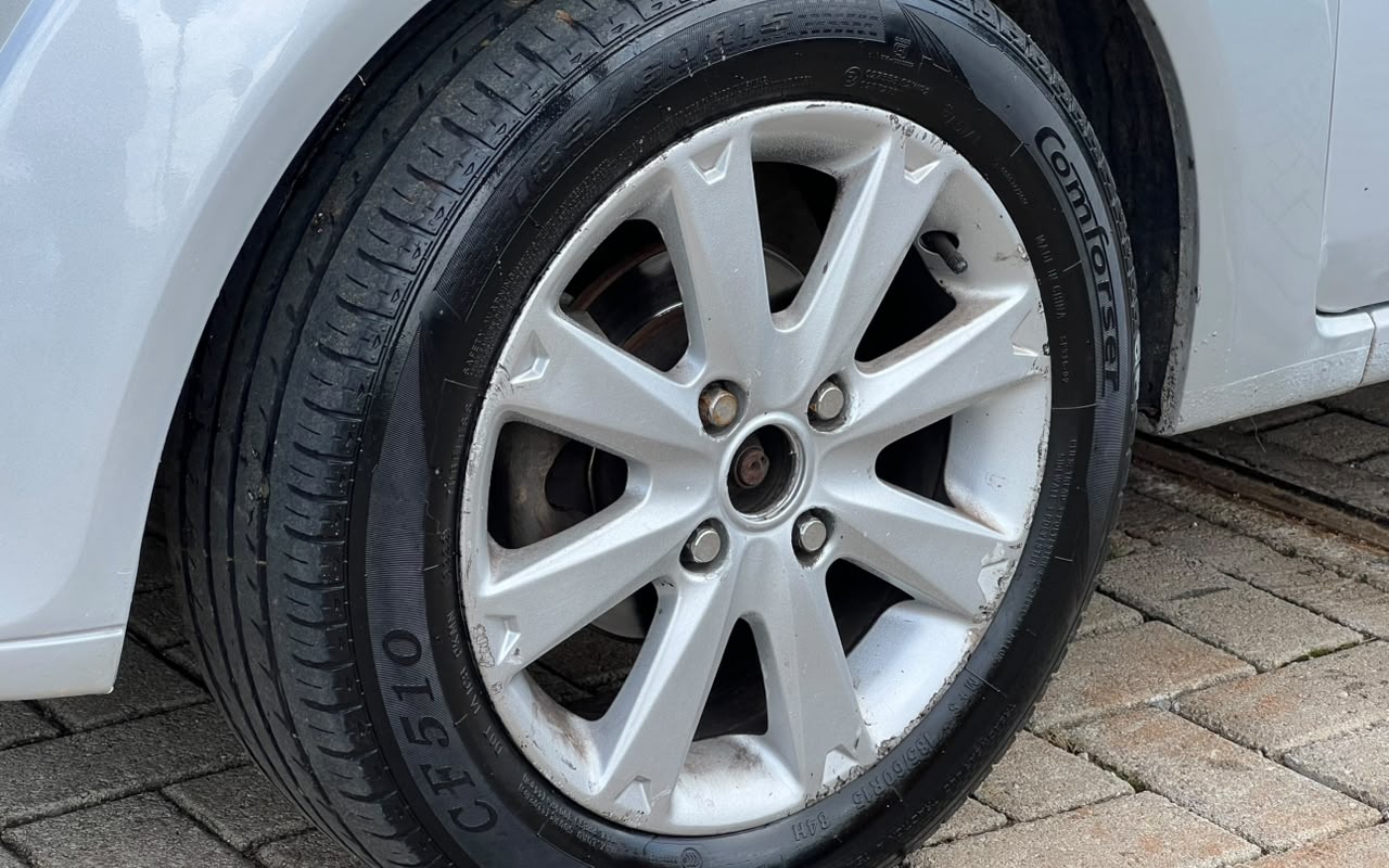 imagem-https://www.socarrao.com.br/sc-vehicle-images-prod/3841778/1789483190746-V2hhdHNBcHAgSW1hZ2UgMjAyNi0wOS0xNSBhdCAxMC41Ny4xNS5qcGVn.jpeg