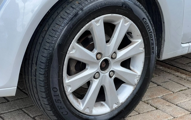 imagem-https://www.socarrao.com.br/sc-vehicle-images-prod/3841778/1789483190746-V2hhdHNBcHAgSW1hZ2UgMjAyNi0wOS0xNSBhdCAxMC41Ny4xNS5qcGVn.jpeg