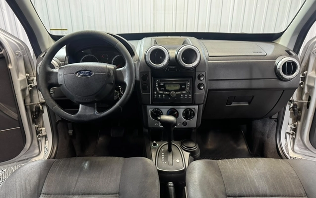 imagem-https://www.socarrao.com.br/sc-vehicle-images-prod/3841807/1789483316709-f4668f48-68d1-490c-ac60-a02de46fd606.jpeg