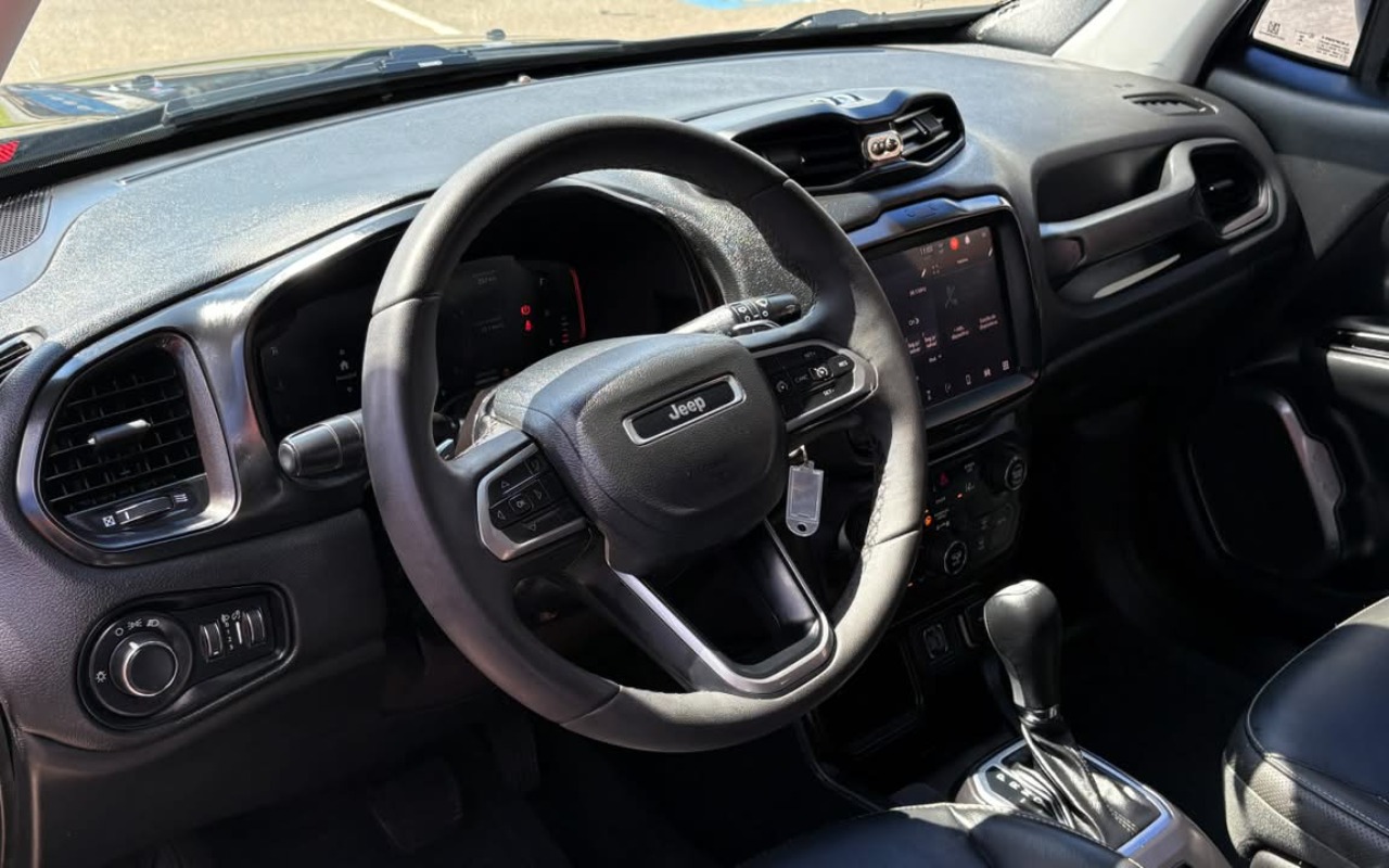 imagem-https://www.socarrao.com.br/sc-vehicle-images-prod/3841955/1789483513550-V2hhdHNBcHAgSW1hZ2UgMjAyNi0wOS0xNSBhdCAxMS4xOS4zMC5qcGVn.jpeg