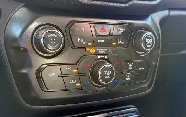 imagem-https://www.socarrao.com.br/sc-vehicle-images-prod/3841955/1789483513873-V2hhdHNBcHAgSW1hZ2UgMjAyNi0wOS0xNSBhdCAxMS4xOS4zMiAoMSkuanBlZw.jpeg