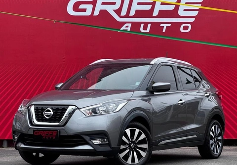Nissan KICKS 2018 Cinza — foto 1 de 3