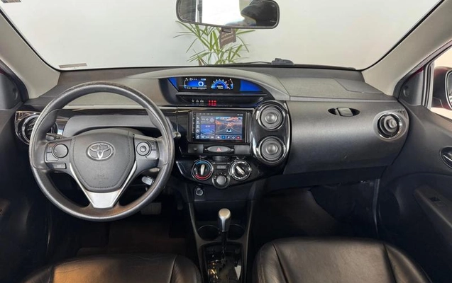 imagem-https://www.socarrao.com.br/sc-vehicle-images-prod/3842159/1789484336780-8474502_11_B_a8814dbe10.jpeg