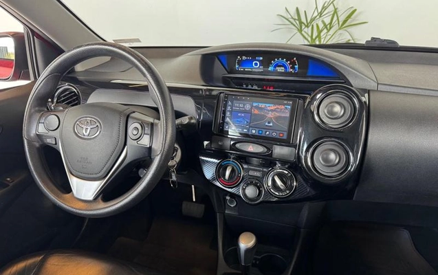 imagem-https://www.socarrao.com.br/sc-vehicle-images-prod/3842159/1789484336783-8474502_13_B_c6f946454a.jpeg