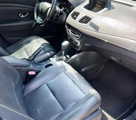 imagem-https://www.socarrao.com.br/sc-vehicle-images-prod/3842189/1789484180962-8478043_12_B_0dcb44e8f8.jpeg