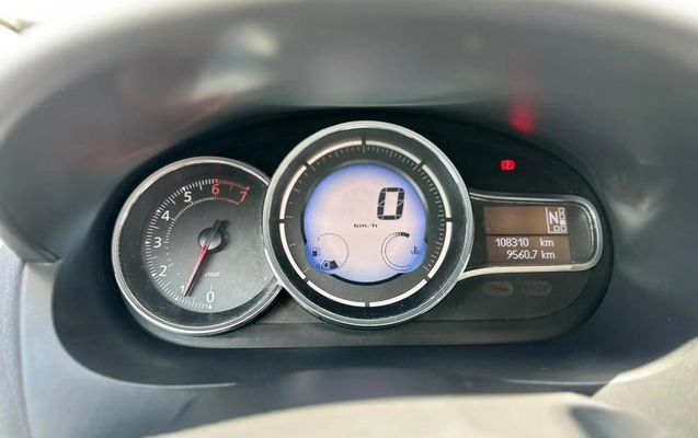 imagem-https://www.socarrao.com.br/sc-vehicle-images-prod/3842189/1789484180969-8478043_14_B_c7dfa7c700.jpeg