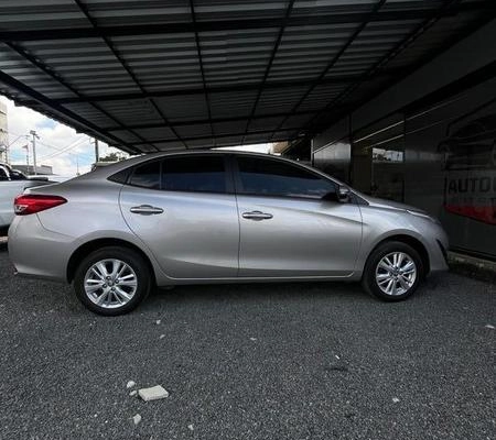 imagem-https://www.socarrao.com.br/sc-vehicle-images-prod/3842192/1789488453815-8478009_3_B_87cf311bb9.jpeg
