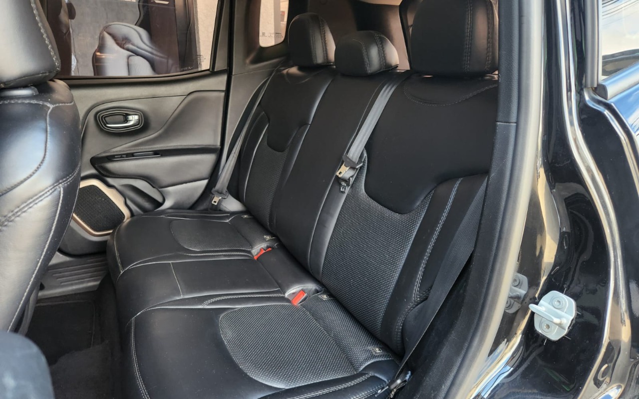 imagem-https://www.socarrao.com.br/sc-vehicle-images-prod/3842344/1789484426417-V2hhdHNBcHAgSW1hZ2UgMjAyNi0wOS0xNSBhdCAxMS4xMi4xMC5qcGVn.jpeg