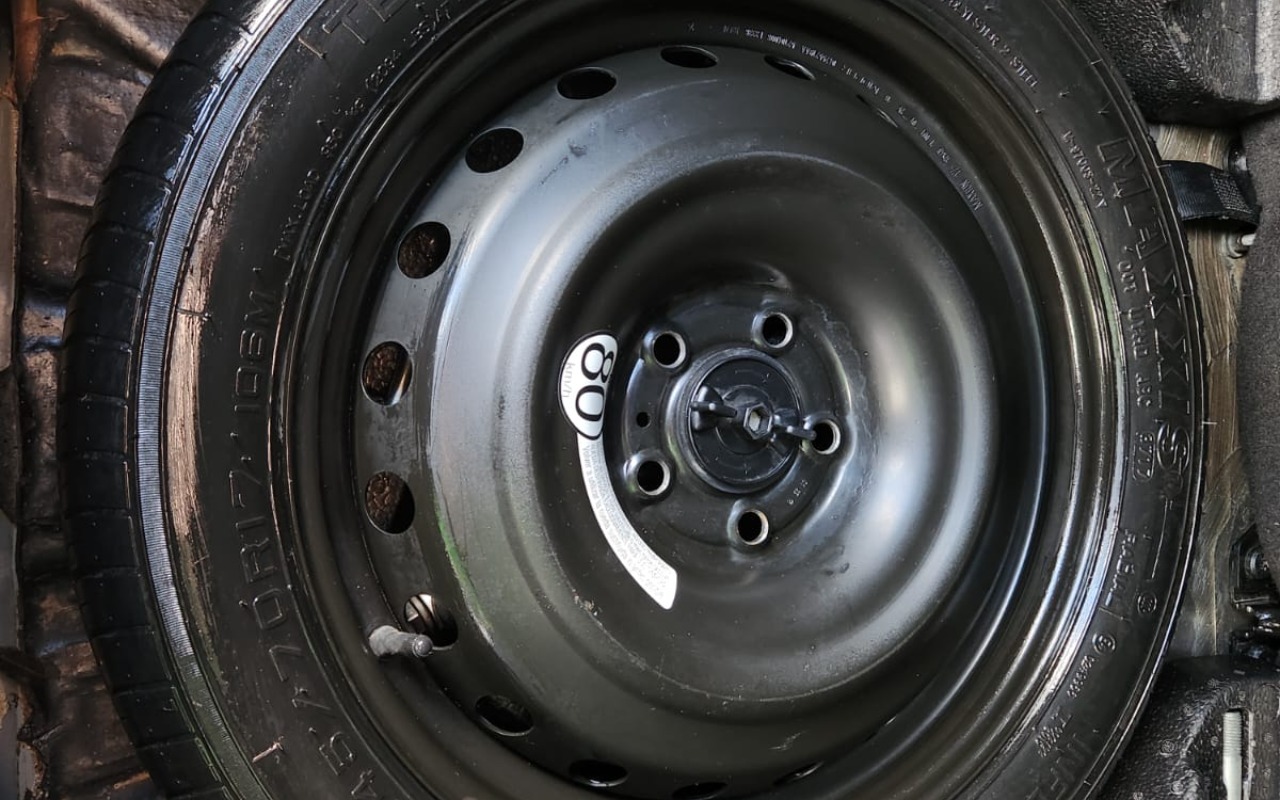 imagem-https://www.socarrao.com.br/sc-vehicle-images-prod/3842344/1789484426605-V2hhdHNBcHAgSW1hZ2UgMjAyNi0wOS0xNSBhdCAxMS4xMi4xMy5qcGVn.jpeg