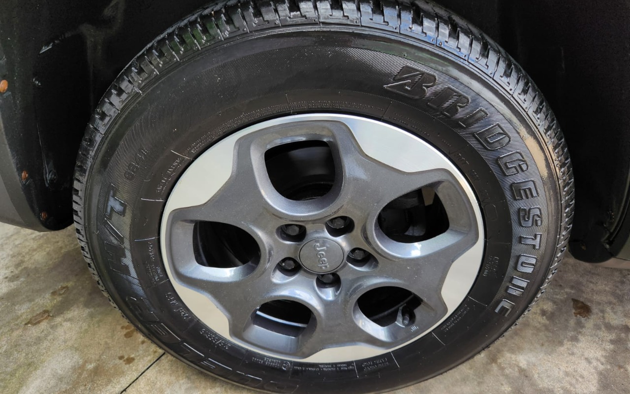 imagem-https://www.socarrao.com.br/sc-vehicle-images-prod/3842344/1789484426693-V2hhdHNBcHAgSW1hZ2UgMjAyNi0wOS0xNSBhdCAxMS4xMi4wMi5qcGVn.jpeg
