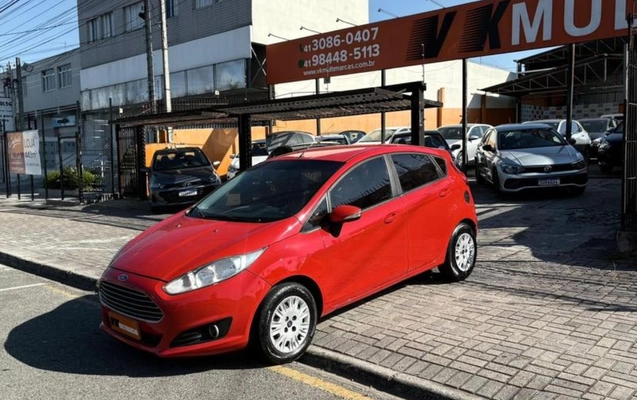 imagem-https://www.socarrao.com.br/sc-vehicle-images-prod/3842466/1789484587490-RkNfMzkzOV84Mzc5MTU2XzEzX1ZfZjZhYTI2MTcwNS5qcGVn.jpeg