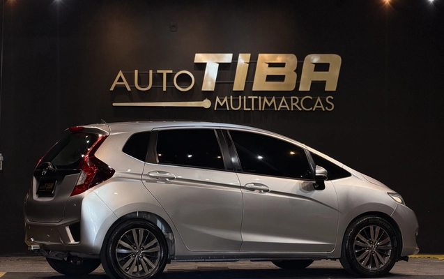 imagem-https://www.socarrao.com.br/sc-vehicle-images-prod/3842515/1789484685903-1_120148.jpg