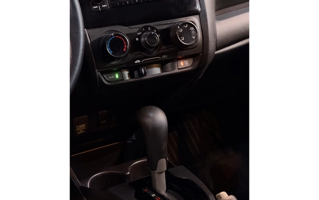 imagem-https://www.socarrao.com.br/sc-vehicle-images-prod/3842515/1789484685911-1_120155.jpg