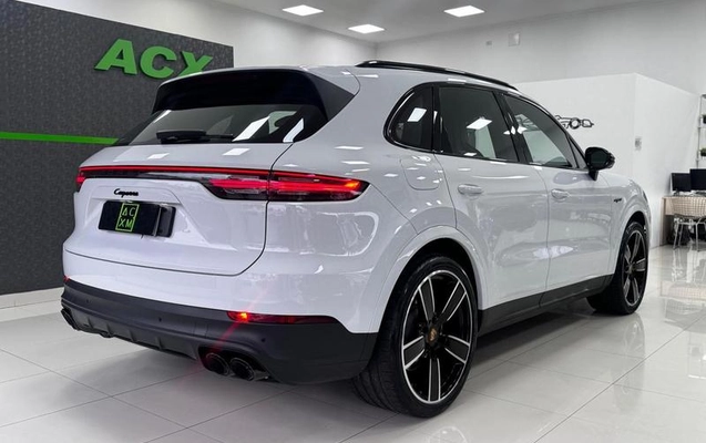 imagem-https://www.socarrao.com.br/sc-vehicle-images-prod/3842605/1789495997766-7883883_16_B_01aaa487ff.jpeg