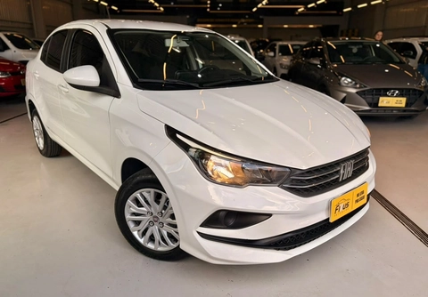 Fiat Cronos DRIVE 1.3 8V Flex 2023 Branco — foto 1 de 3