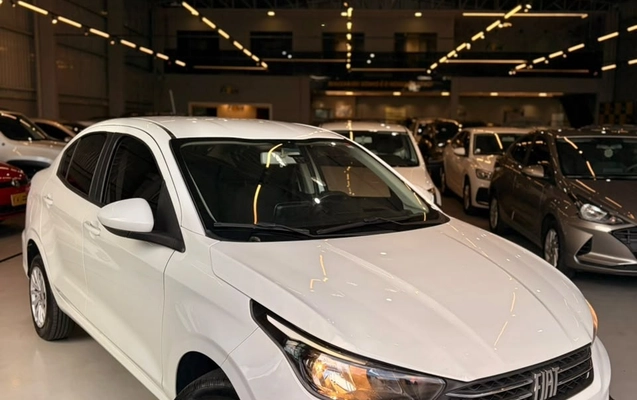imagem-https://www.socarrao.com.br/sc-vehicle-images-prod/3842754/1789502410674-7201026a-be07-4808-baf4-75a5a1131222.jpg
