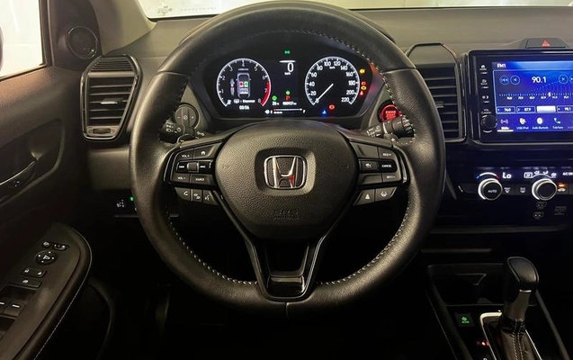 imagem-https://www.socarrao.com.br/sc-vehicle-images-prod/3842767/1789570511029-7705346_8_B_2417c2d847.jpeg